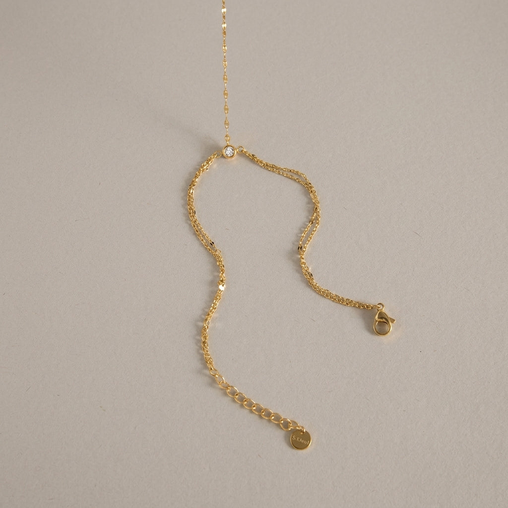 Myra Handchain
