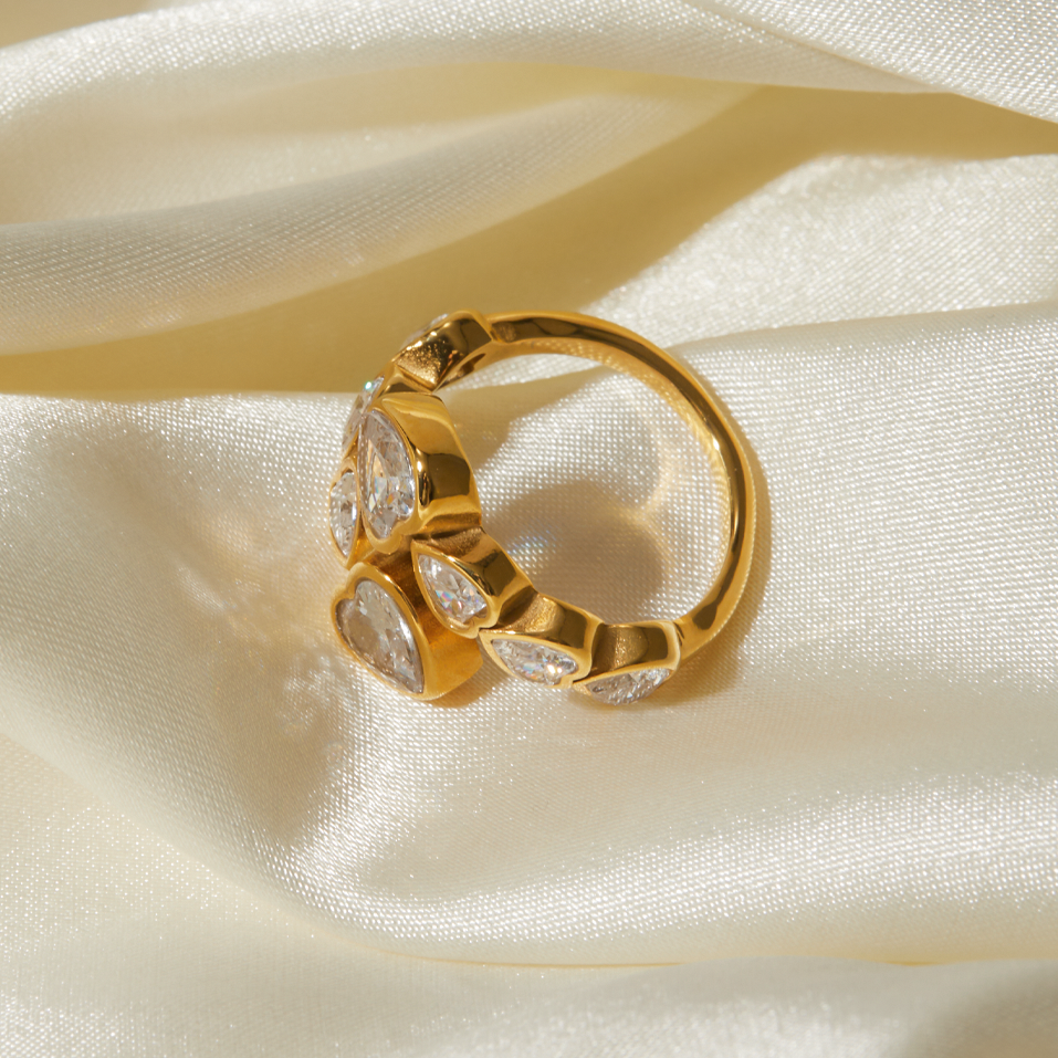 Amour Heart Ring