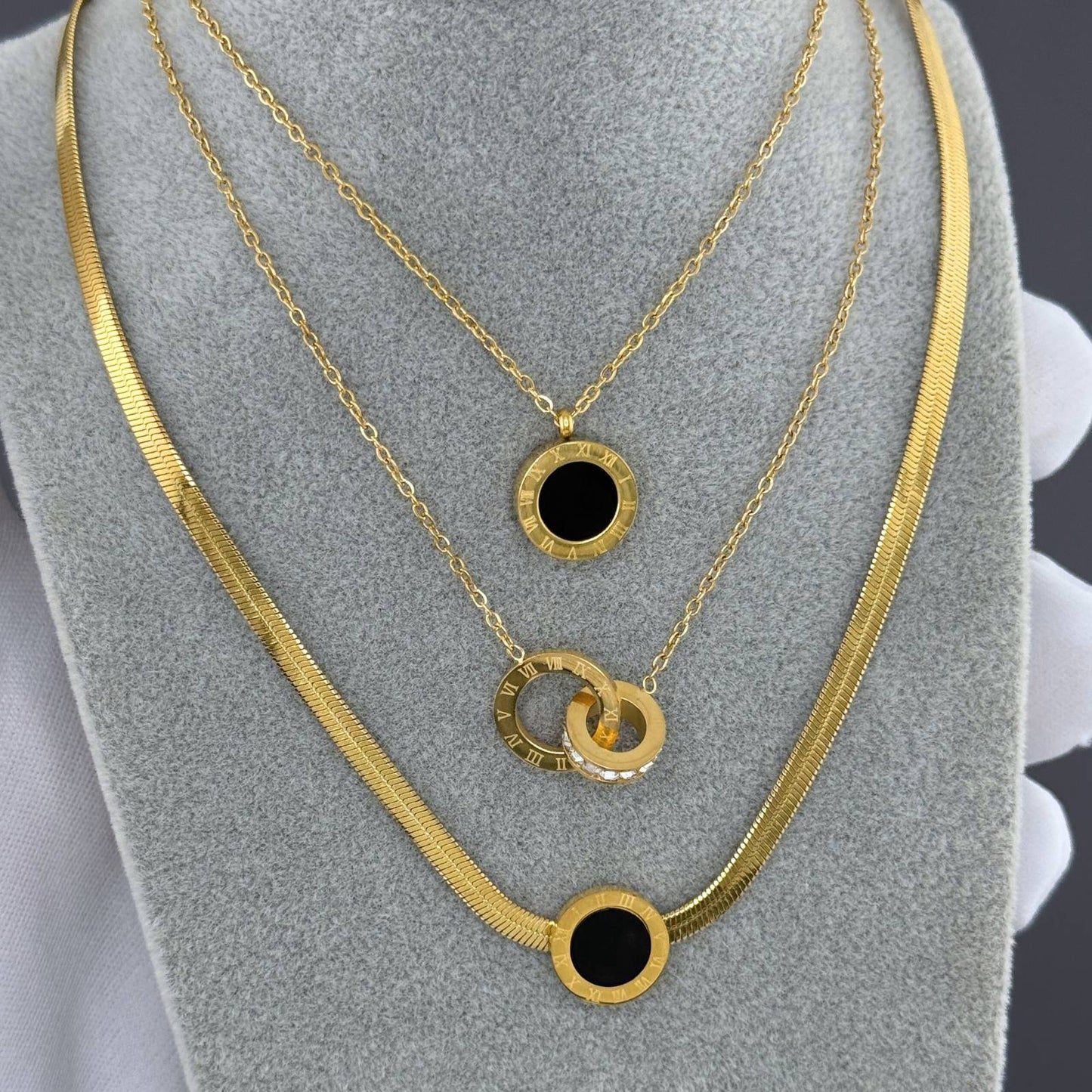 Zirconia Roman Rings Necklace