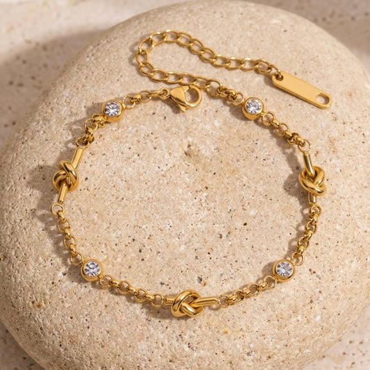 Nora Knot Bracelet