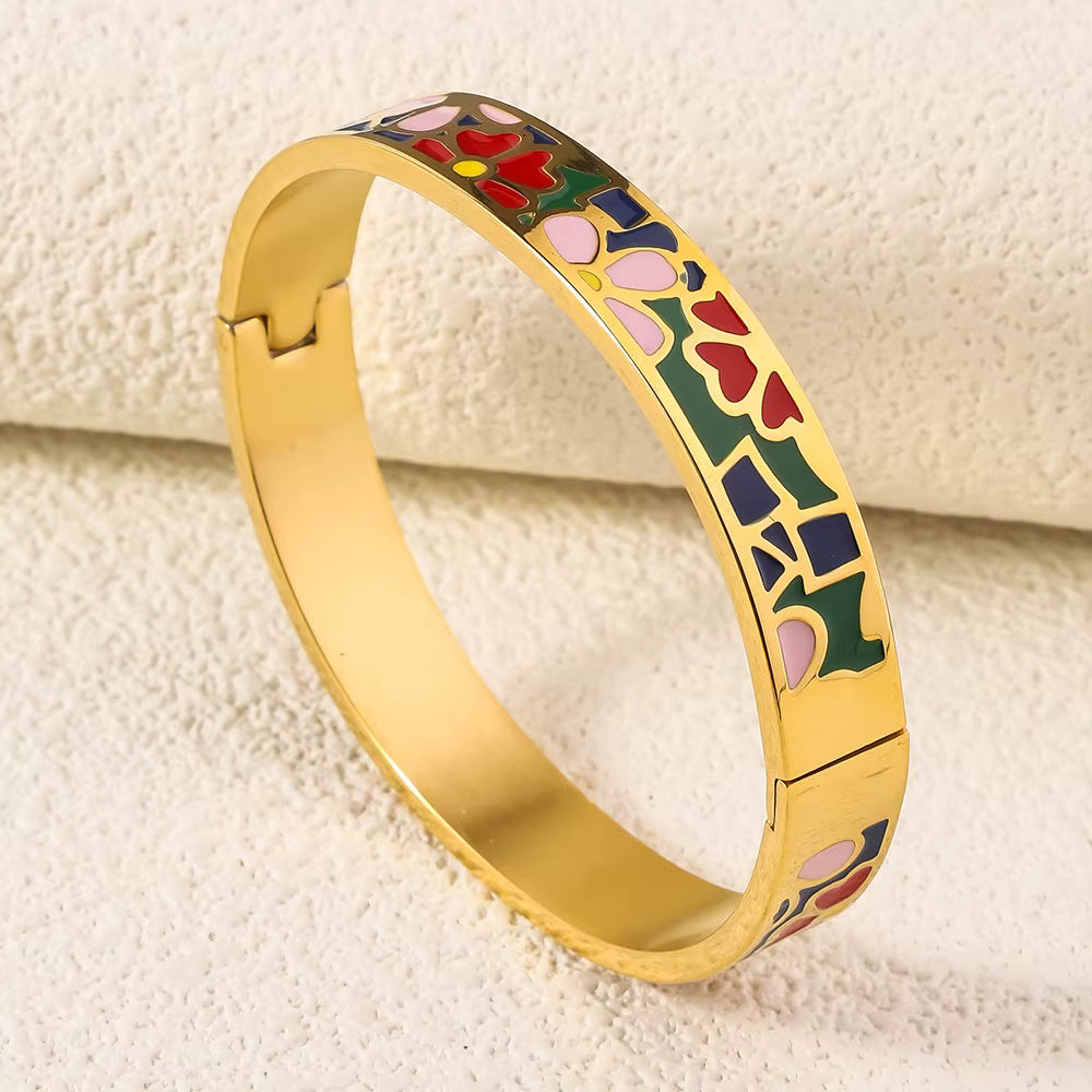 Veloura Enamel Bangle