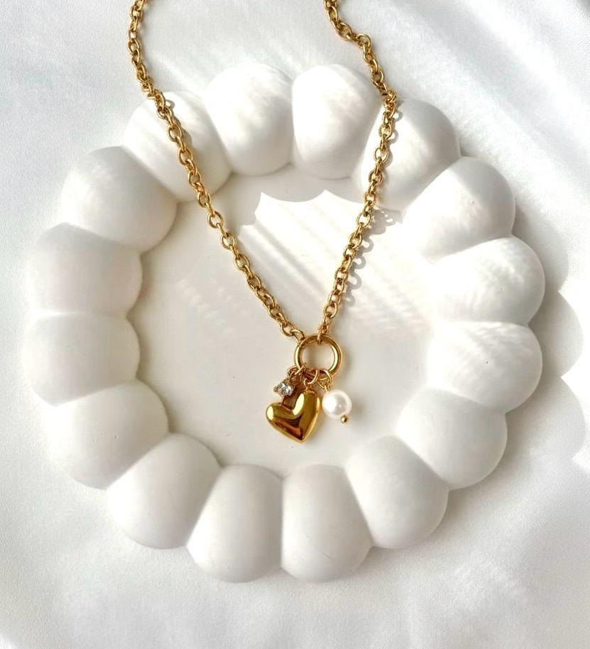 Pearl Heart Zircon Necklace