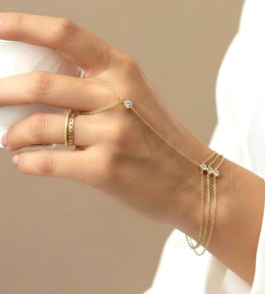 Evara Hand chain