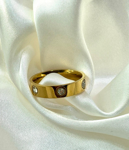 Zirconia Classic Ring