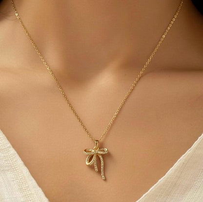 Bow Necklace