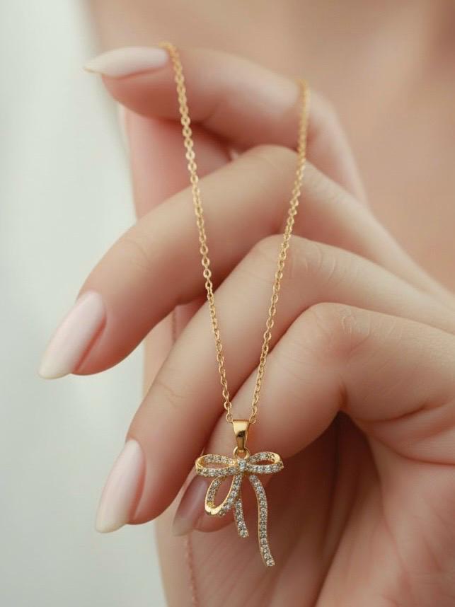 Bow Necklace