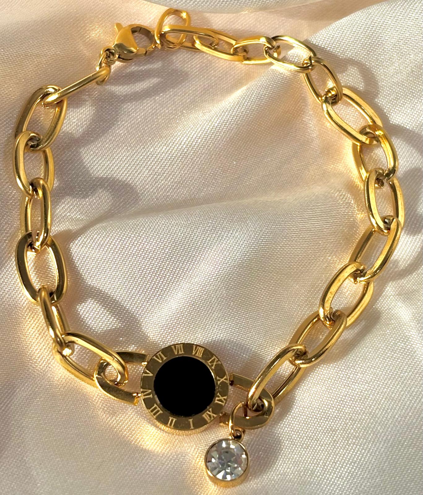 Roman Black Classic Bracelet