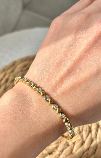 Mini Hearts Bangle