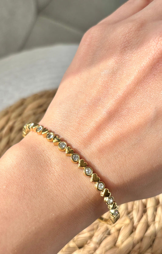 Mini Hearts Bangle