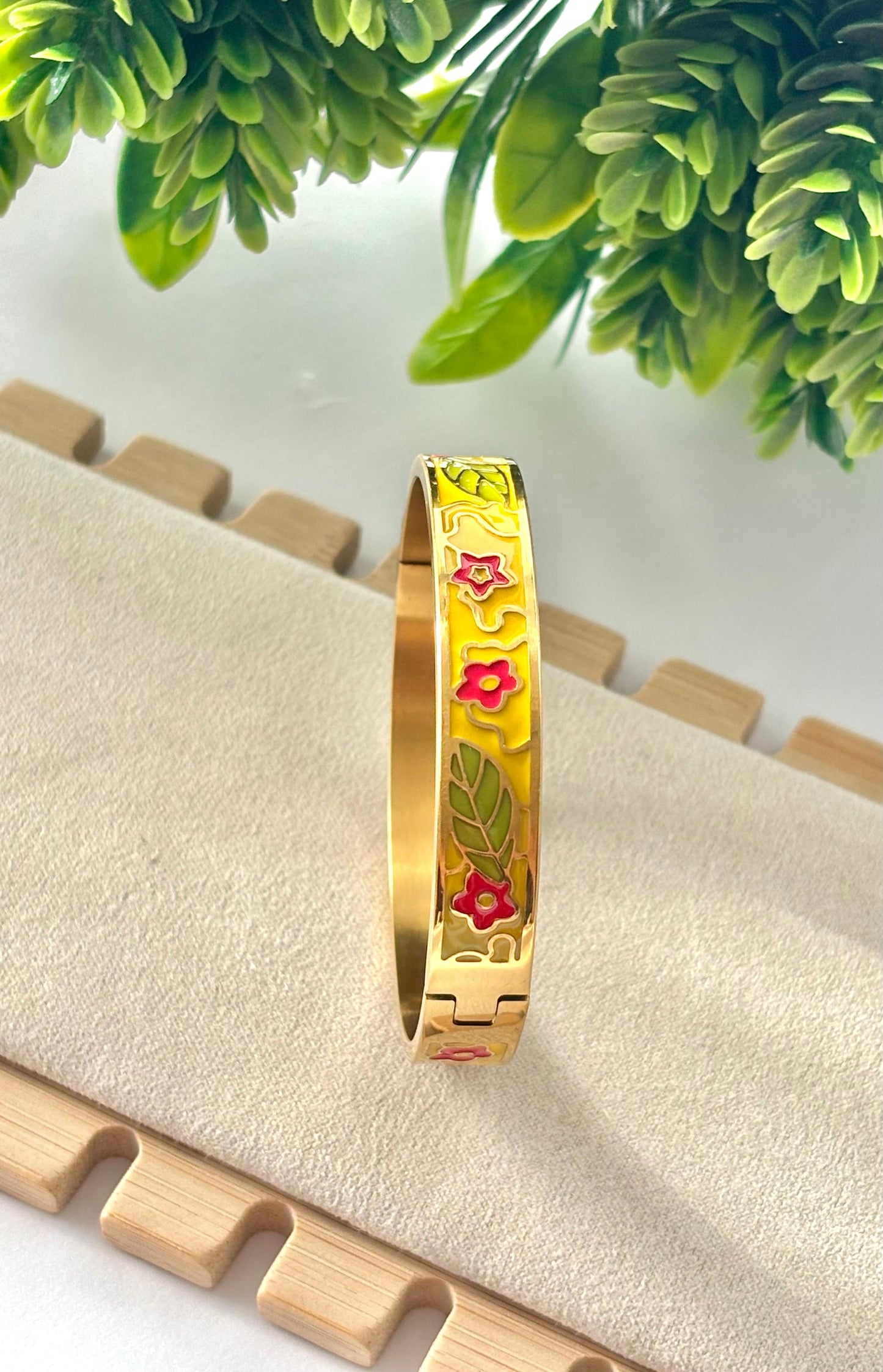 Floriva Enamel Bangle